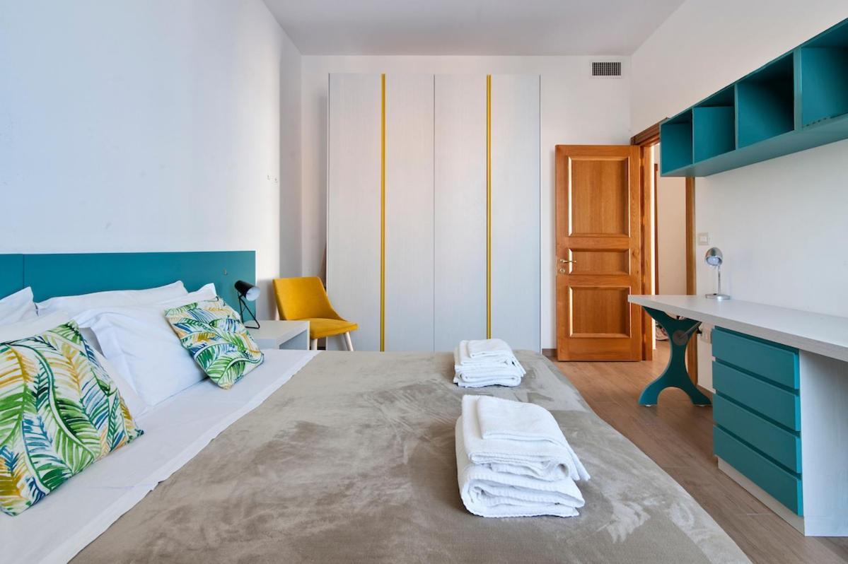 Residence De Franchis - Smart Apartments Lecce Exterior foto