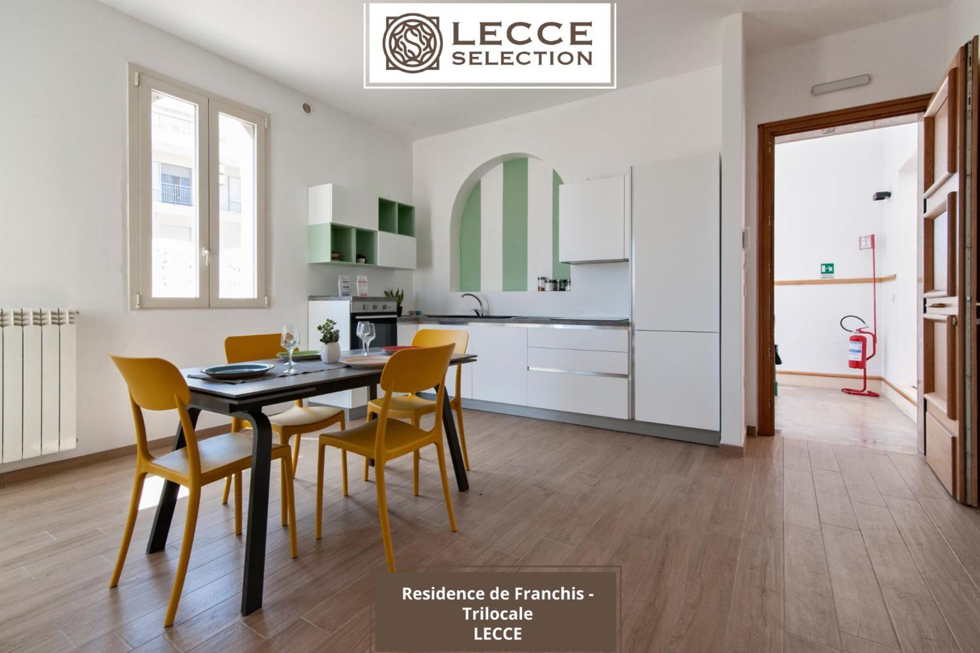 Residence De Franchis - Smart Apartments Lecce Exterior foto
